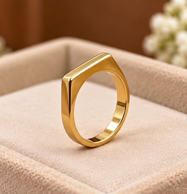 Golden Ring for man and woman Stainless Steel Engraved Fashion Band