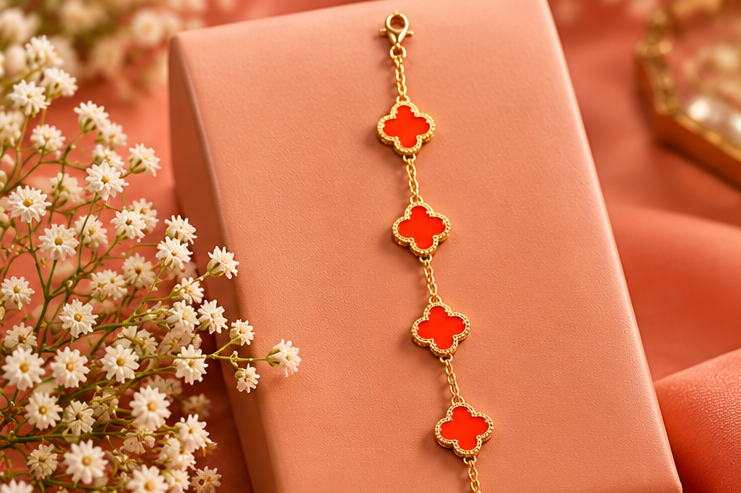 Pink Four Leaf Clover Bracelet for Women | Best Selling Stainless Steel Jewellery for Girls