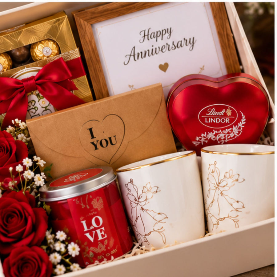 Couple Gifts – Romantic Gift Sets, Matching Mugs, Personalized Gifts & Luxury Gift Hampers